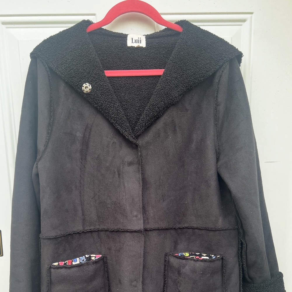 BLACK FAUX SUEDE SHEARLING HOODED COAT - LARGE